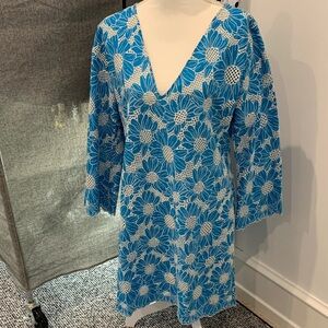 YAM  Floral V-Neck Lace Dress. Large